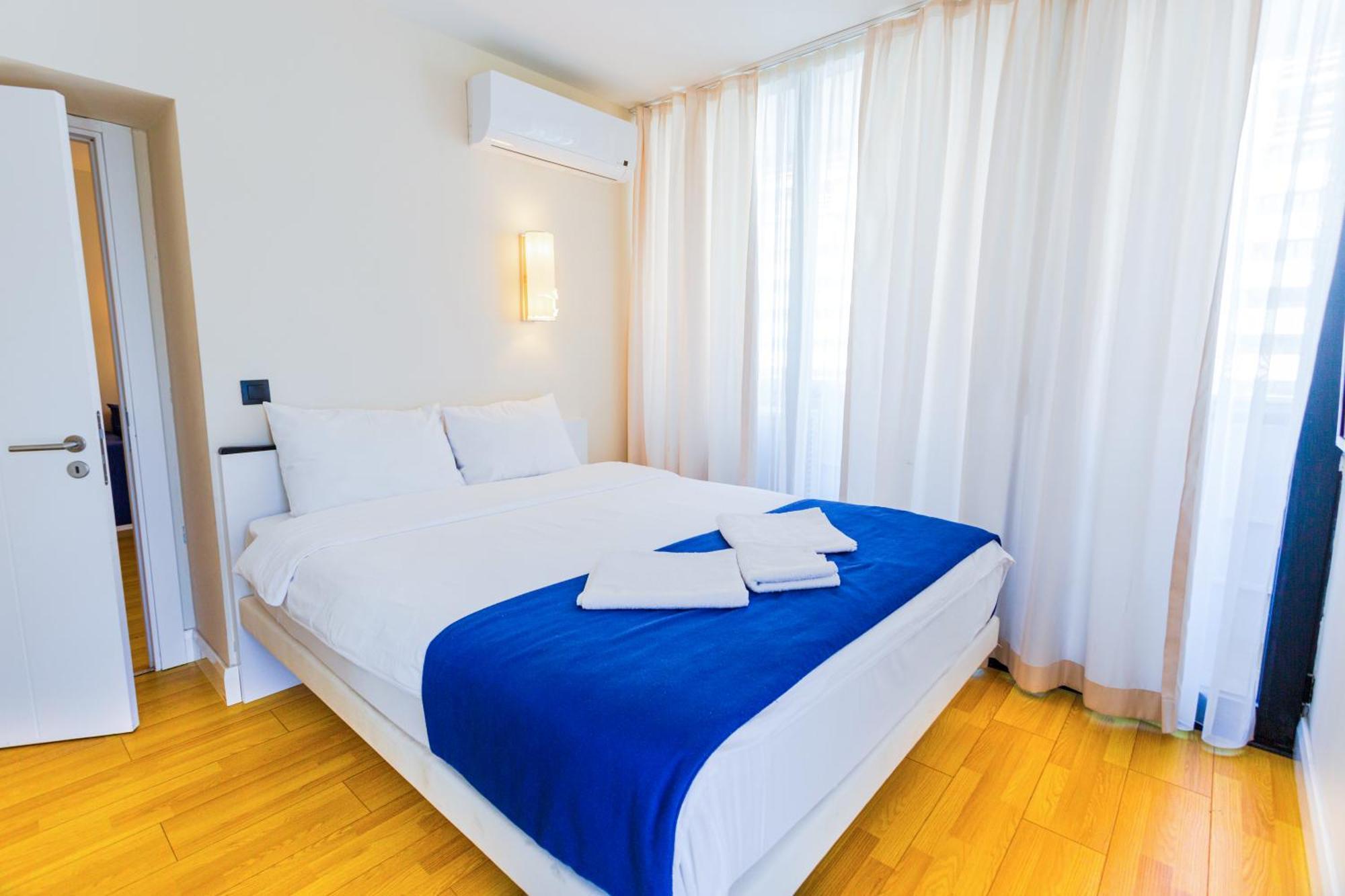 Sea Side Apartments In Orbi City Batumi Bagian luar foto